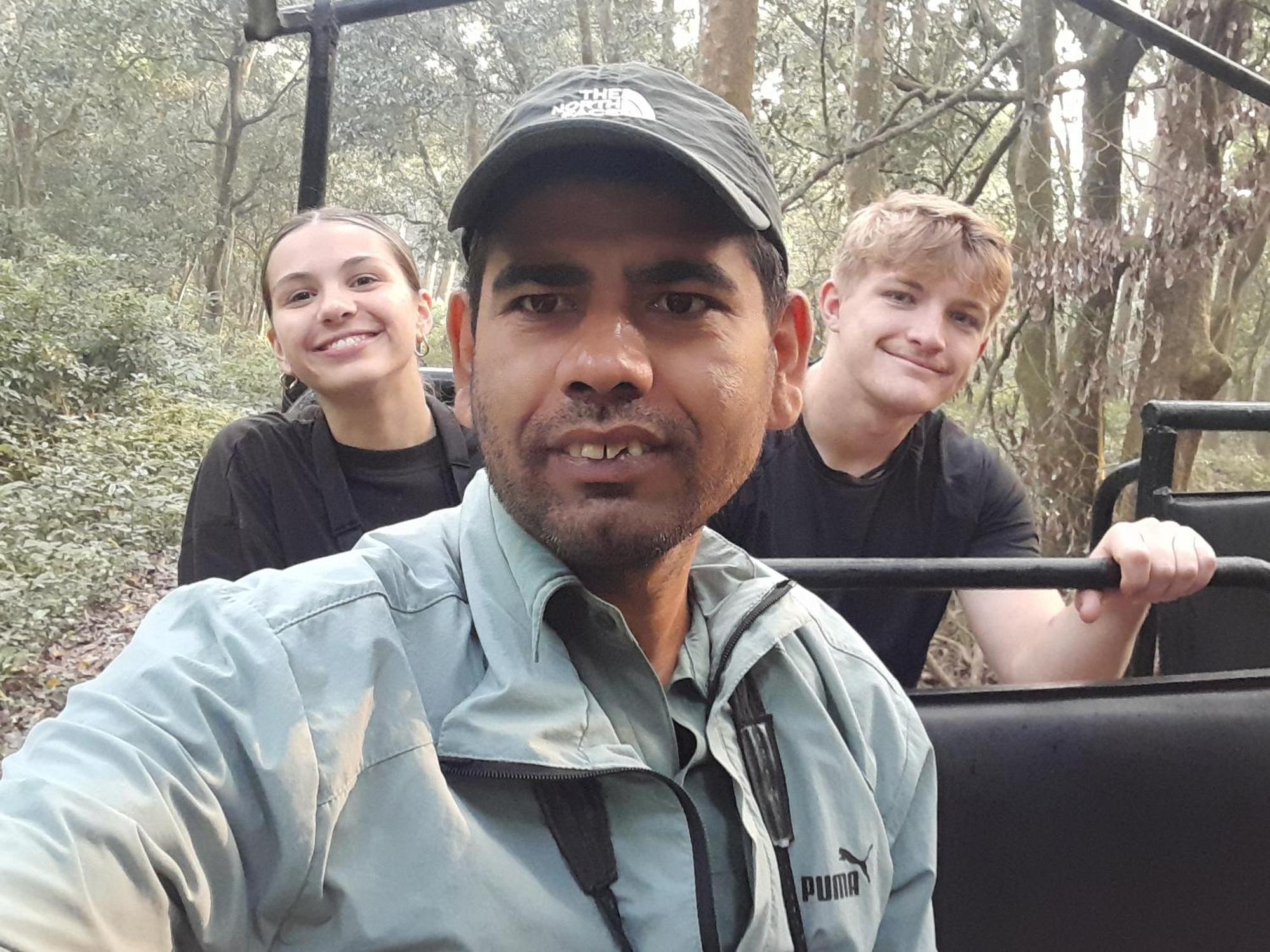 Crocodile Safari Camp Hotell Chitwan Rom bilde